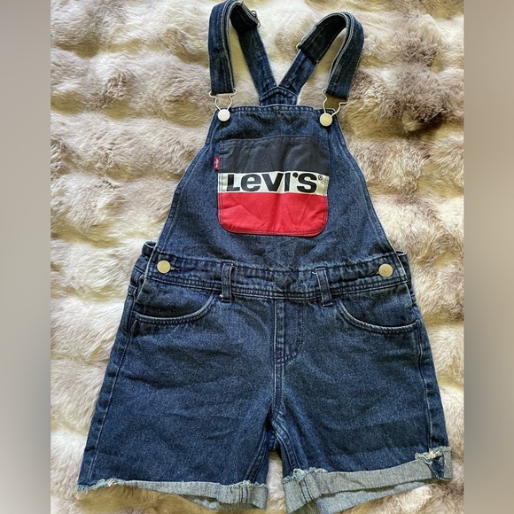 Levi's-Shortall size 10 - Picture 2 of 5